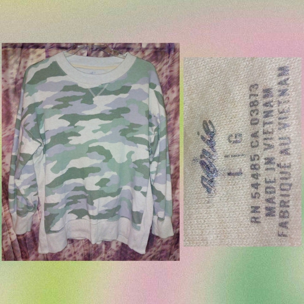 Aerie Cream/Lt Olive Green/Multiclr Camo Print Soft Knit Sweatshirt Top Sz Large